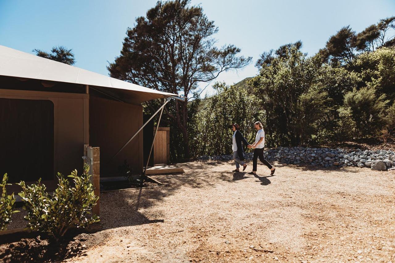 Drift Off Grid Luxury Eco Glamping Hotel Tarakohe Ngoại thất bức ảnh