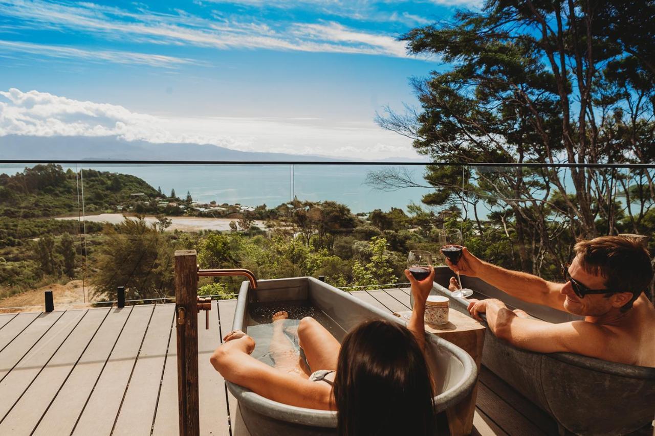 Drift Off Grid Luxury Eco Glamping Hotel Tarakohe Ngoại thất bức ảnh